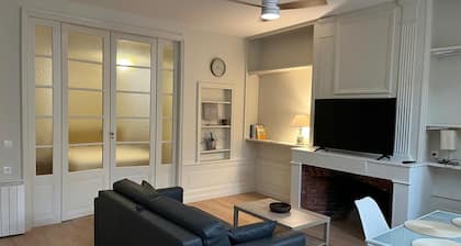Downtown: a quiet, bright, and upscale retreat