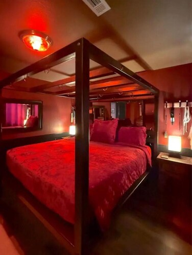 Eureka House of Pleasure