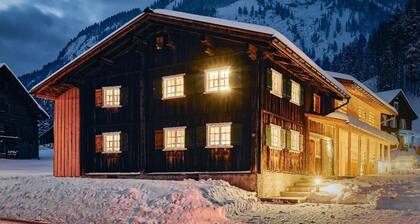 Workshops, Retreats, and Relaxation—An Exclusive Getaway in an Idyllic Alpine Setting