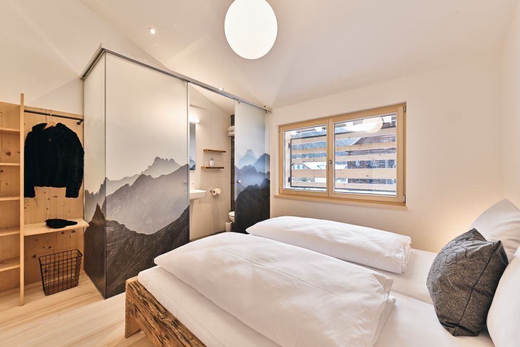 10 Schlafzimmer, Bügeleisen/Bügelbrett, WLAN, Bettwäsche