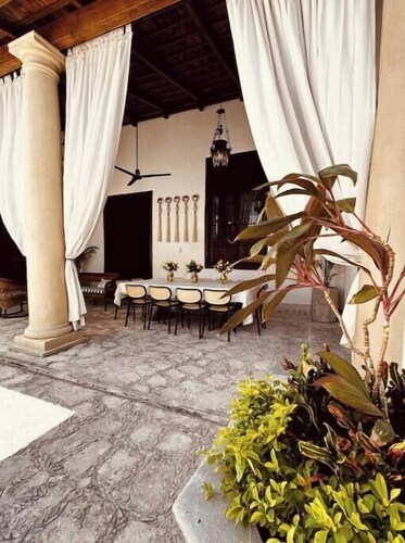 Dos Almas Boutique House | Location: Luxury & Tranquility