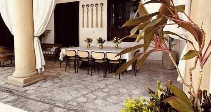 Dos Almas Boutique House | Location: Luxury & Tranquility
