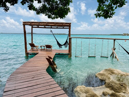 Private Bacalar Lagoonfront Home 2BR, Dock & AC