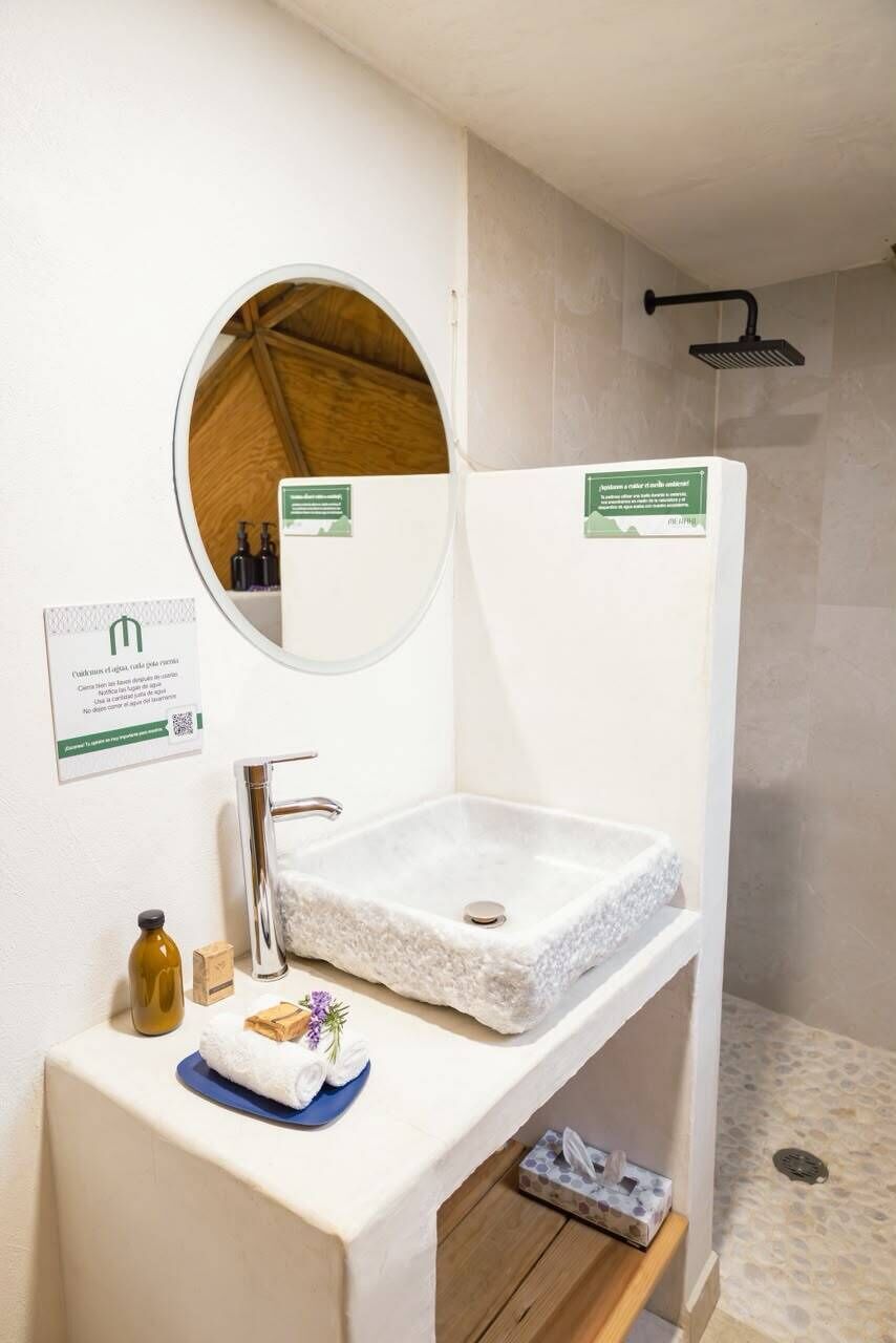 Comfort Room, Patio, Courtyard View | Bathroom | Free toiletries, towels, soap, shampoo