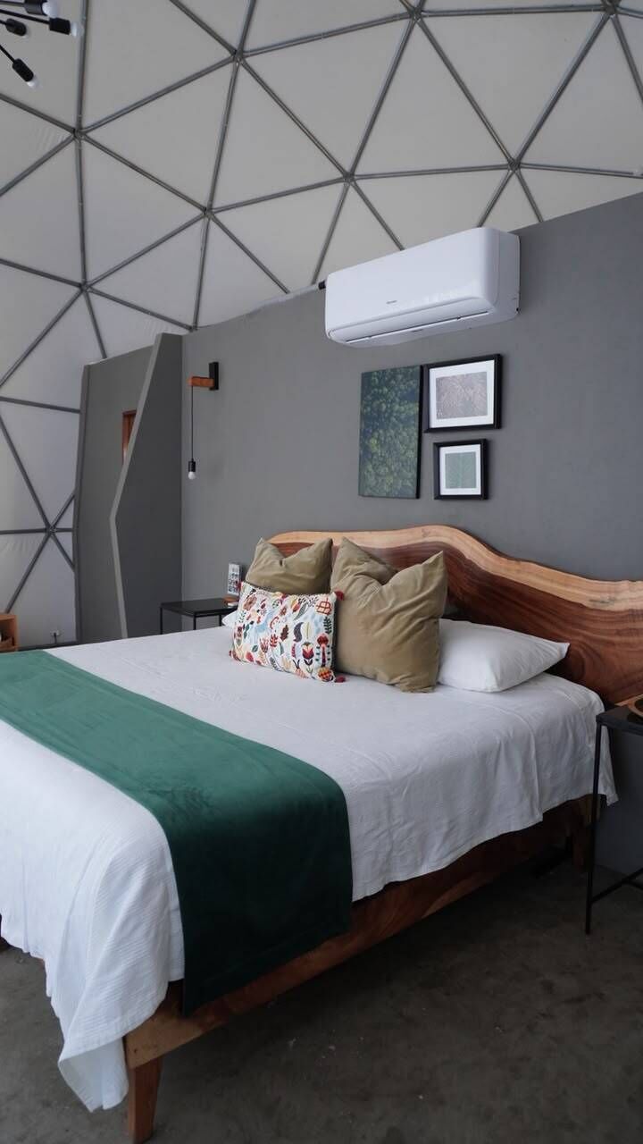 Habitació Deluxe, pati, vistes a la muntanya | Escriptori i wifi gratuïta 