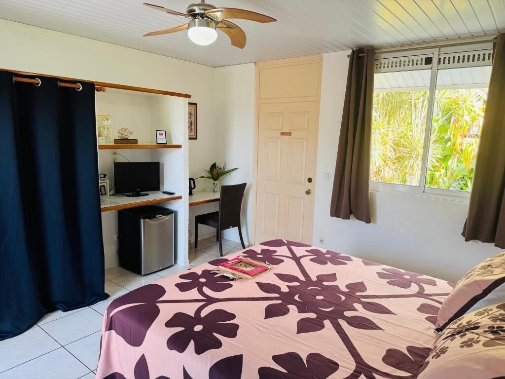 Standard Double Room, Garden View | In-room safe, blackout drapes, WiFi (free)
