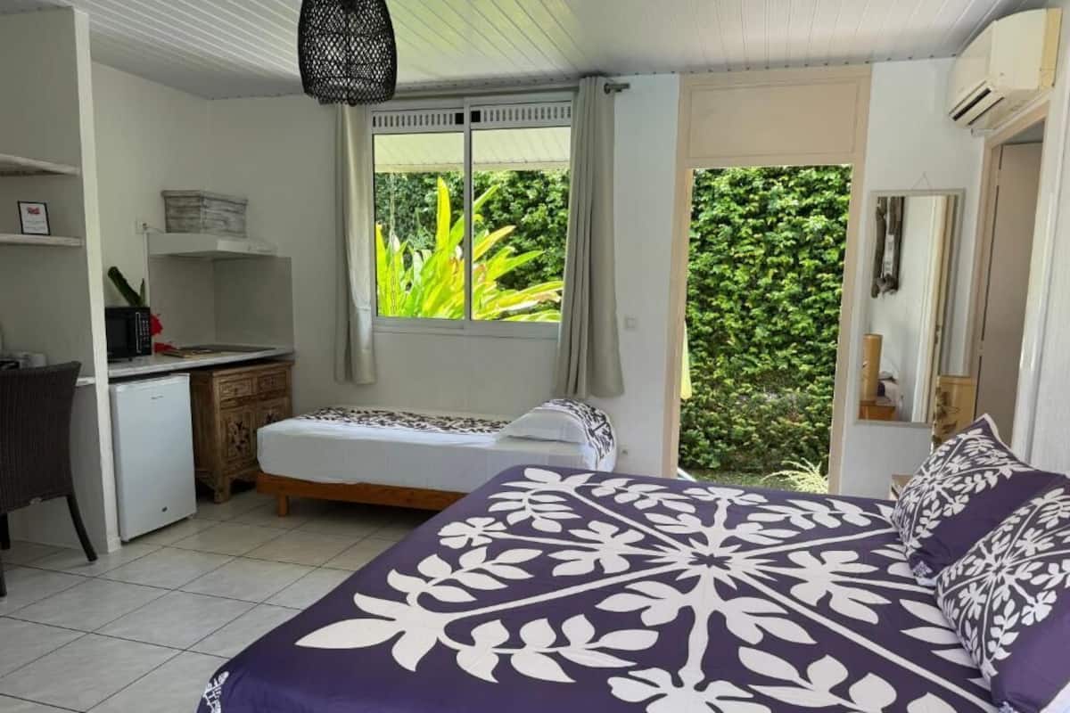 In-room safe, blackout curtains, free WiFi