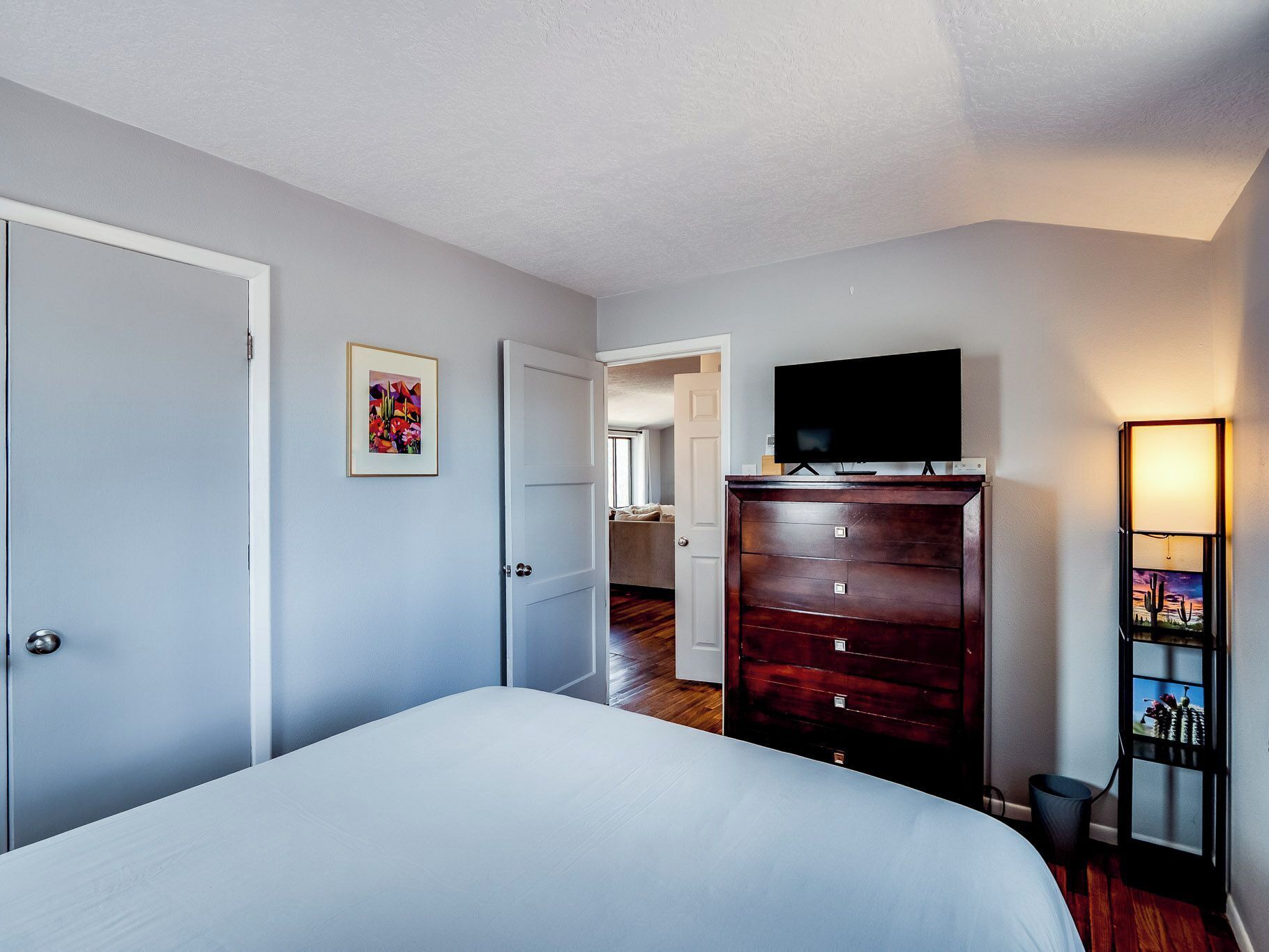 2 chambres, fer et planche à repasser, Wi-Fi gratuit, draps fournis