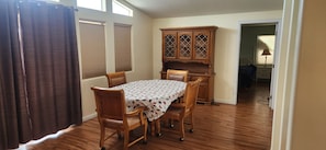 Dining - Fly in and stay! (Lake Montezuma)