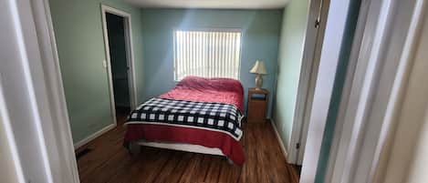 2 habitaciones, wifi y ropa de cama