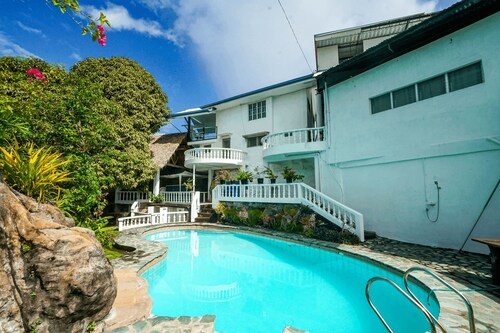 Watson Residence w/Private pool, Billiards, and Tennis Court