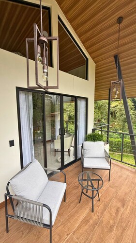 Alto Bosque | Mountain Cabin with Private Hot Tub