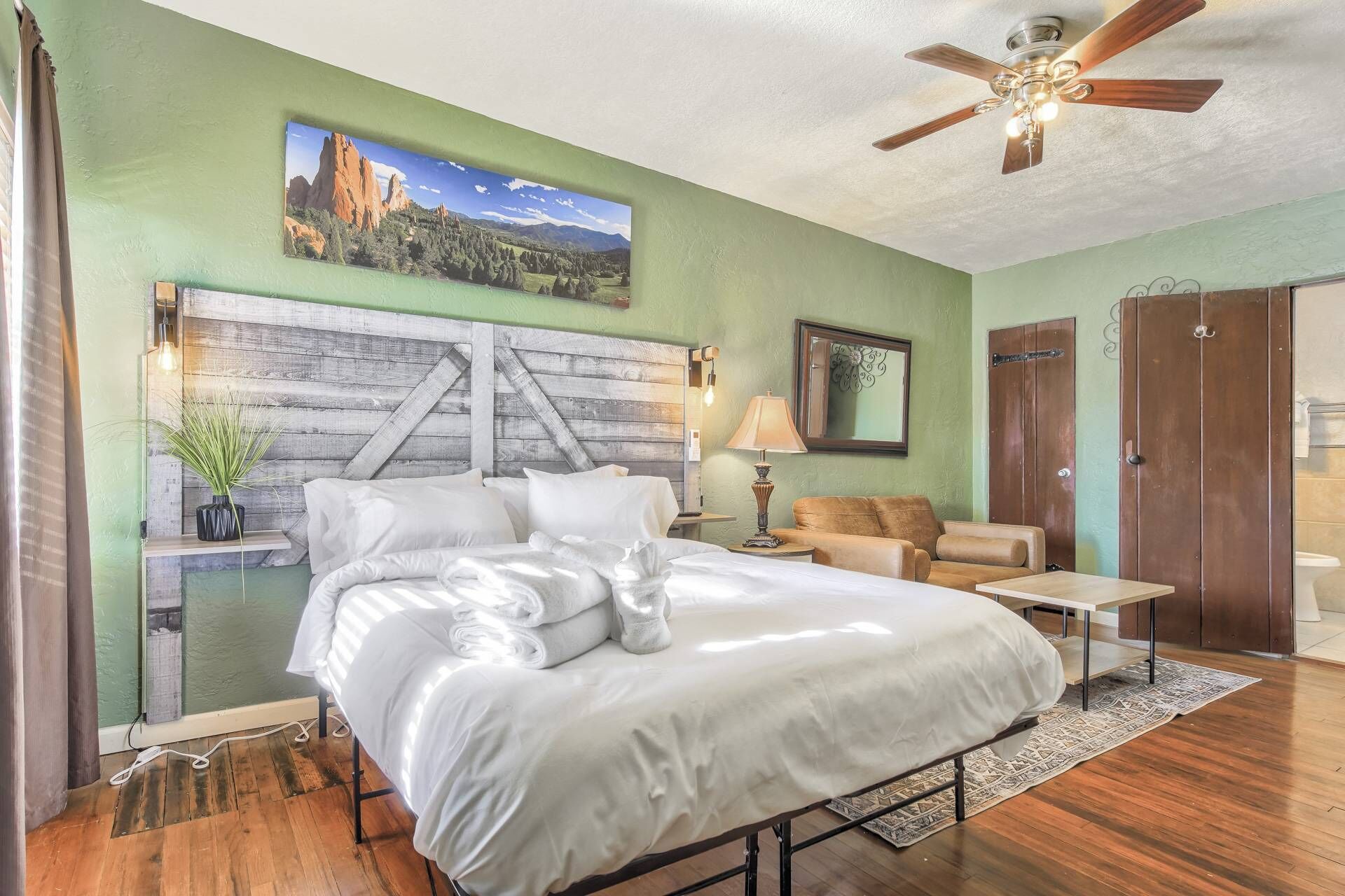 1 bedroom, iron/ironing board, WiFi, bed sheets
