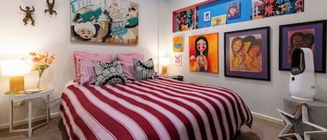 2 室のベッドルーム、WiFi、ベッドシーツ