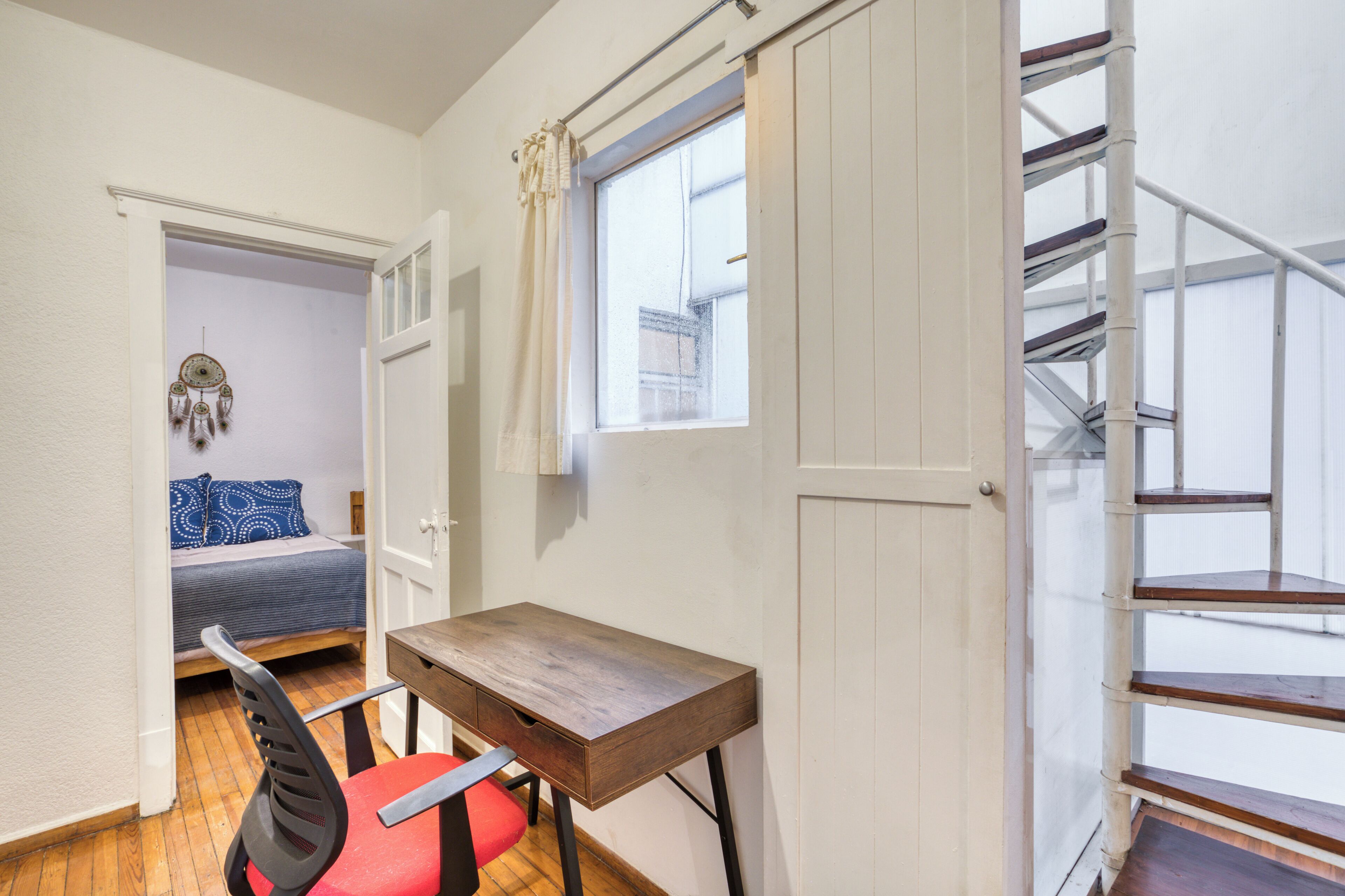 2 chambres, fer et planche à repasser, Wi-Fi, literie fournie