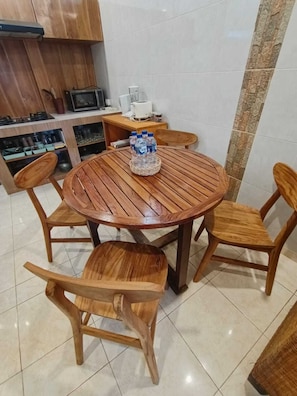 Dining - Cozzy Villa Casa Sri Darma (Munggu)