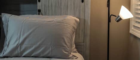 1 chambre, fer et planche à repasser, Wi-Fi, draps fournis