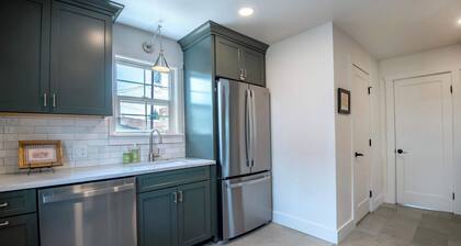 First Street Cabin | Hot Tub | Walk Downtown