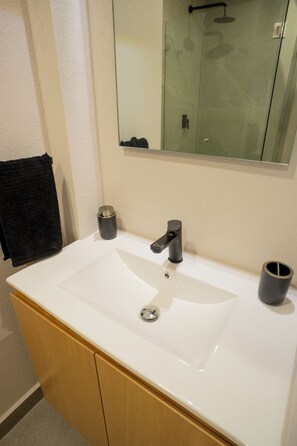 Bathroom - Roma Norte Loft · A Pasos de Álvaro Obregón (Ciudad de México)