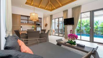 Villa, 3 Bedrooms, Private Pool, Pool View | Living area