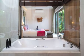 Villa, 3 Bedrooms, Private Pool, Pool View | Bathroom - Resort Pool Villa Dalaa 9 (Kathu)