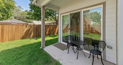 Modern Dallas Home Near Love Field & Medical District