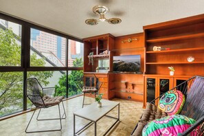 Living area - Reforma · Spacious 3BR · A Pasos del Monumento (Ciudad de México)
