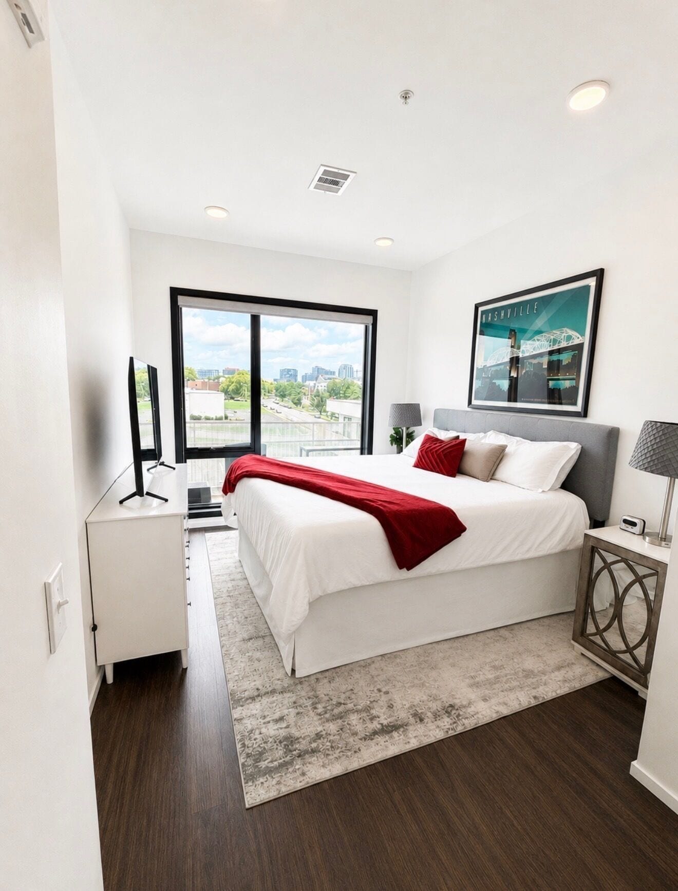 1 bedroom, iron/ironing board, WiFi (free), bed sheets