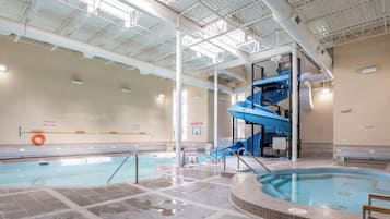 Piscina interna, piscina aquecida