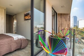 Room - Reforma · Spacious Suite · A Pasos del Monumento (Ciudad de México)