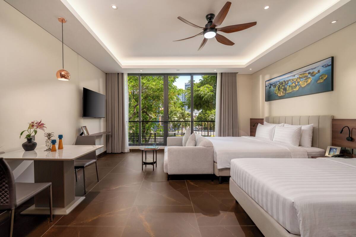Egyptian cotton sheets, premium bedding, desk, laptop workspace