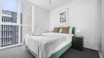 2 bedrooms, desk, iron/ironing board, travel cot