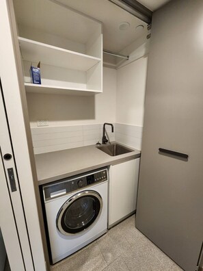 Interior - 2 Bedroom Apartment @Dickson (Dickson)