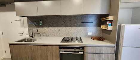 Fridge, microwave, oven, stovetop