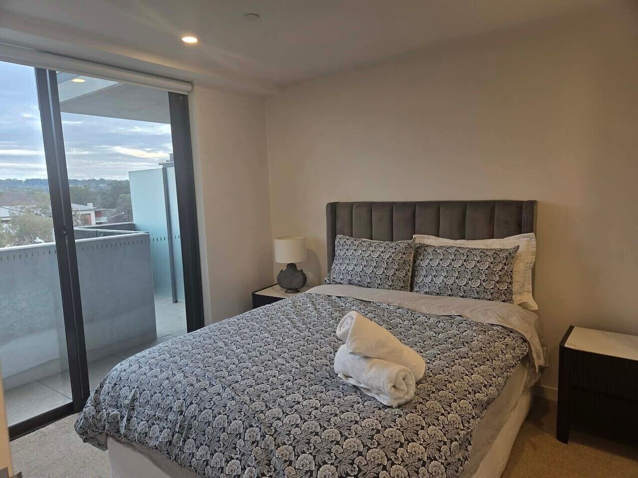 2 Schlafzimmer, Bügeleisen/Bügelbrett, Bettwäsche