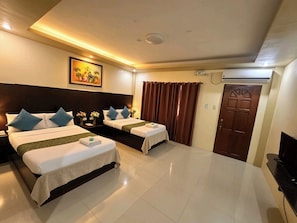 Phòng Deluxe | Bàn, truy cập Internet không dây miễn phí, bộ trải giường 