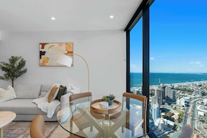 Dining - NEW Casino Highfloor Ocean View 1BR  Tram/Pool/Gym (Broadbeach)