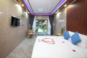 Chambre Double Deluxe, vue jardin | Bureau, Wi-Fi gratuit