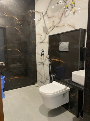 Deluxe Room | Bathroom - Hotel JBS Inn (Jaipur)