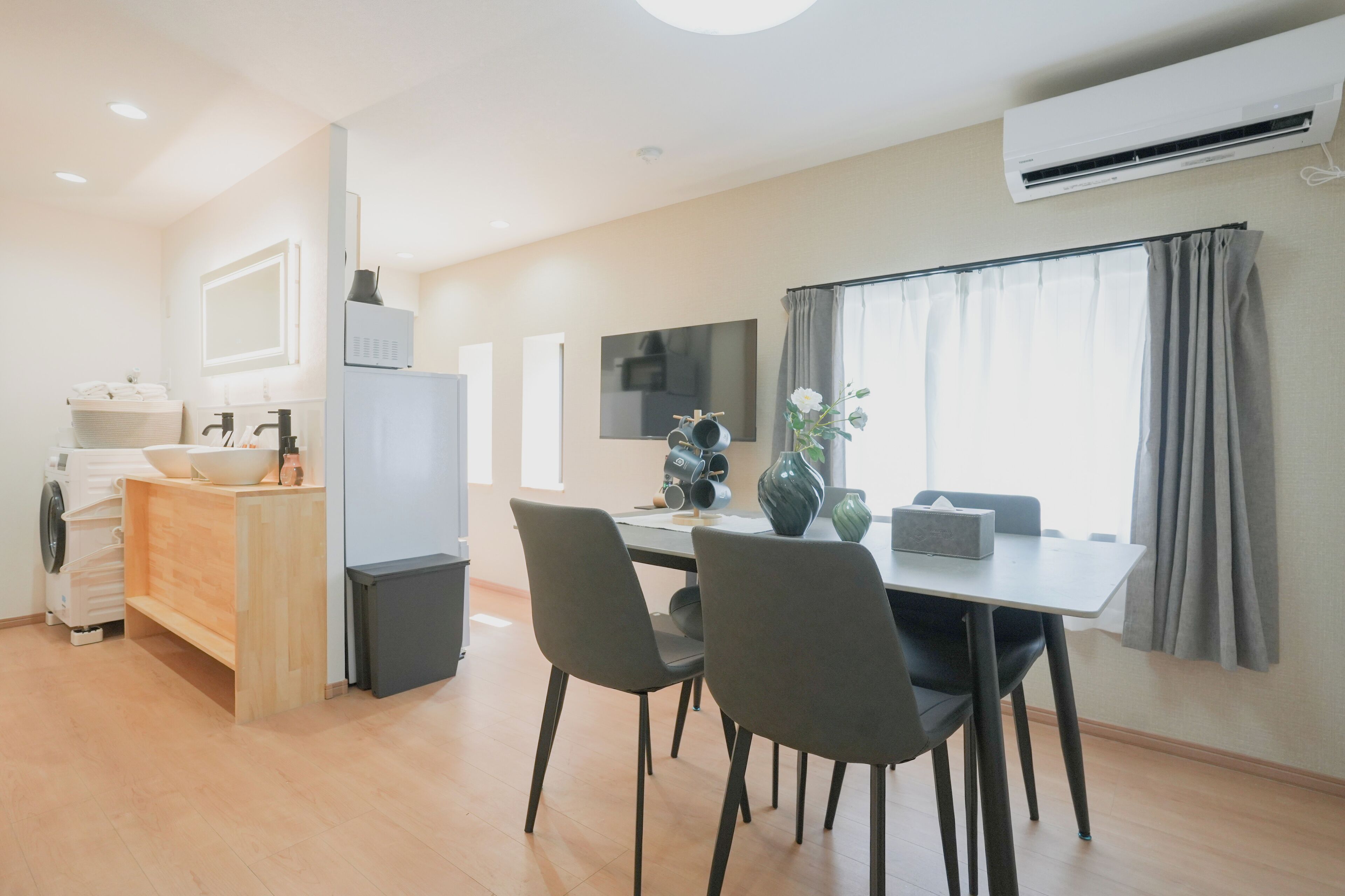 Economy Apartment, Multiple Beds (101) | Dining