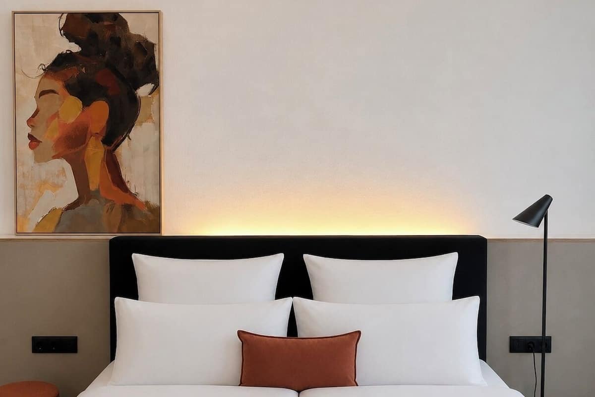 Double Room | Hypo-allergenic bedding, free minibar, desk, laptop workspace