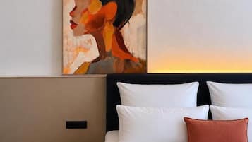 Quarto casal | Roupas de cama antialérgicas, frigobar (abastecido com itens grátis)