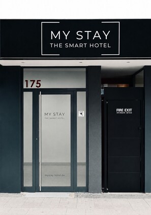 Exterior - MY STAY - SMART HOTEL (Moenchengladbach)