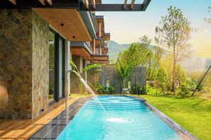 Villa, 3 Bedrooms, Golf View | Pool