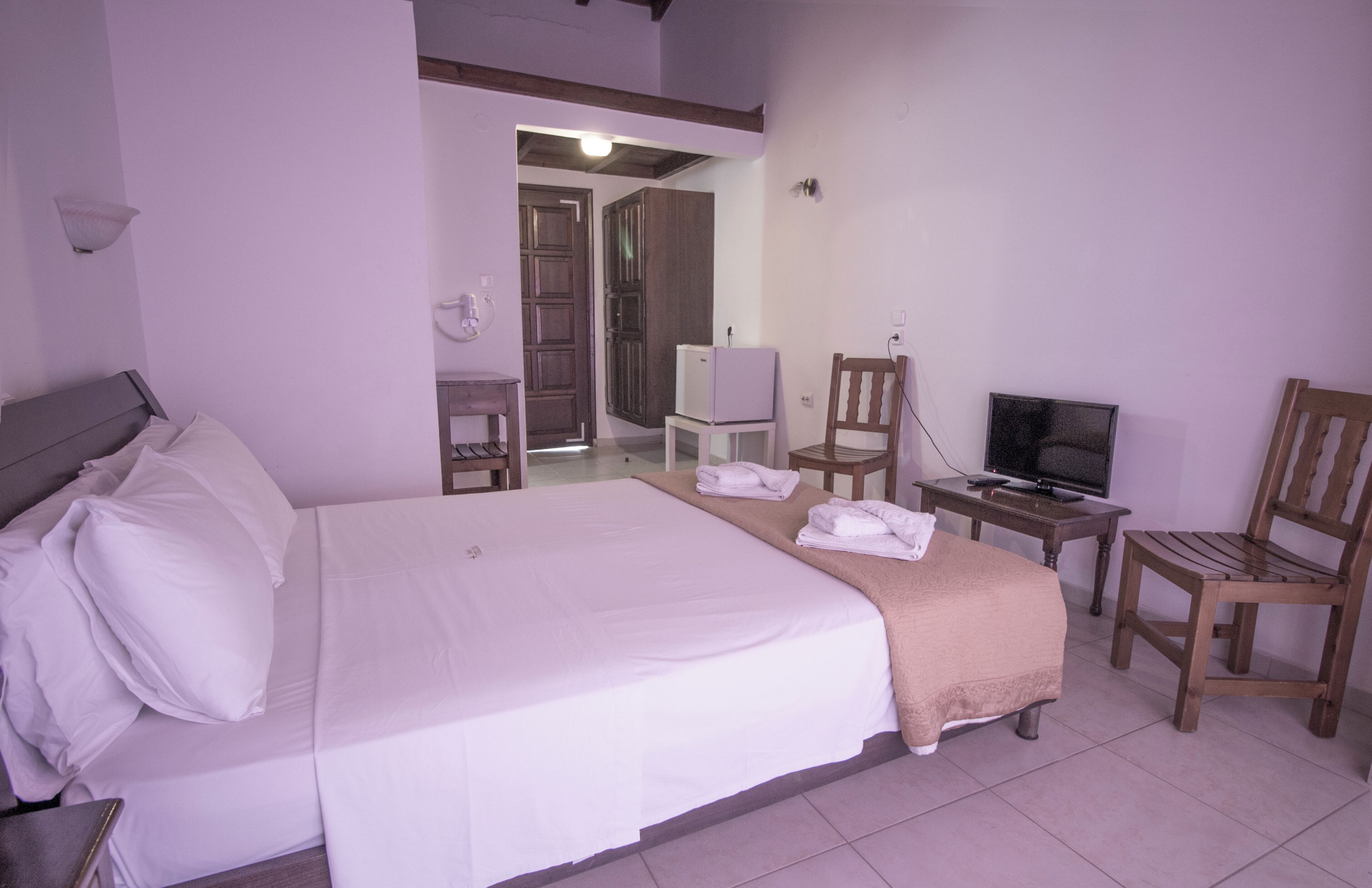 Double or Twin Room, Balcony, Sea View | Free WiFi
