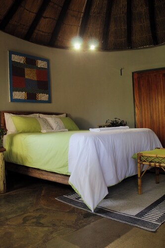 Bush escape & transit stay, just 30 mins from Gaborone.