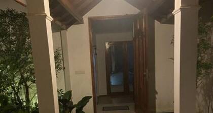 Tremendous 2-bedroom apartment with AC in Homagama