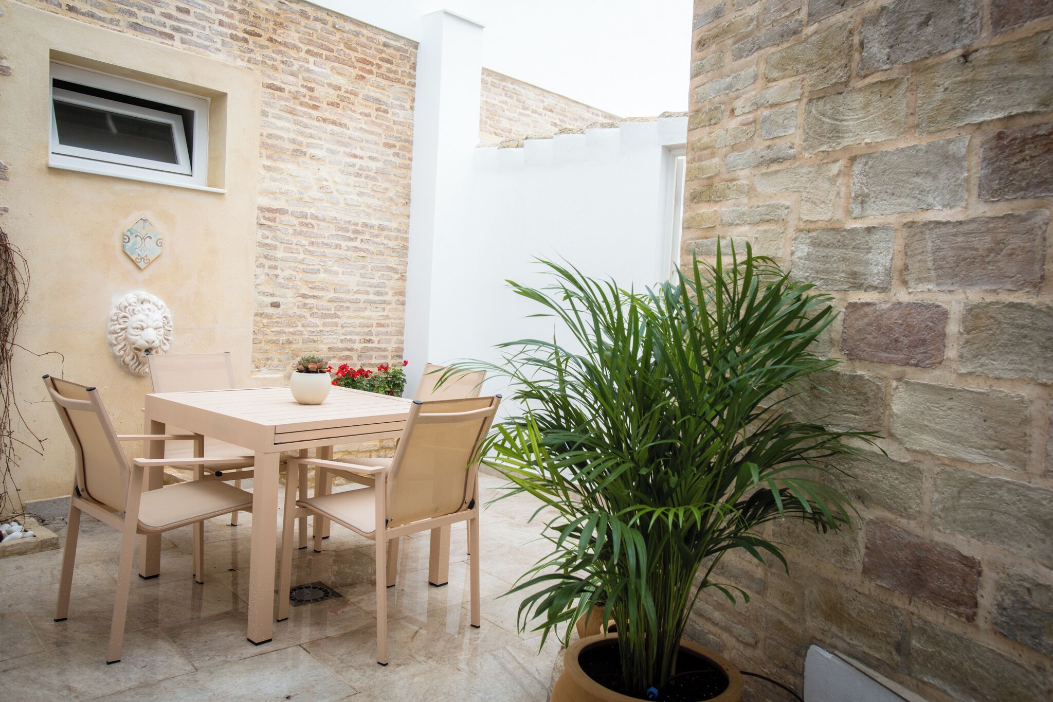 Apartamento, Se admiten mascotas, vistas al jardín (Alshajara) | Restaurante al aire libre