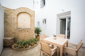 Apartment, Pets allowed, Garden View (Alshajara) | Outdoor dining - Alijar Casa Boutique (Castilleja de la Cuesta)