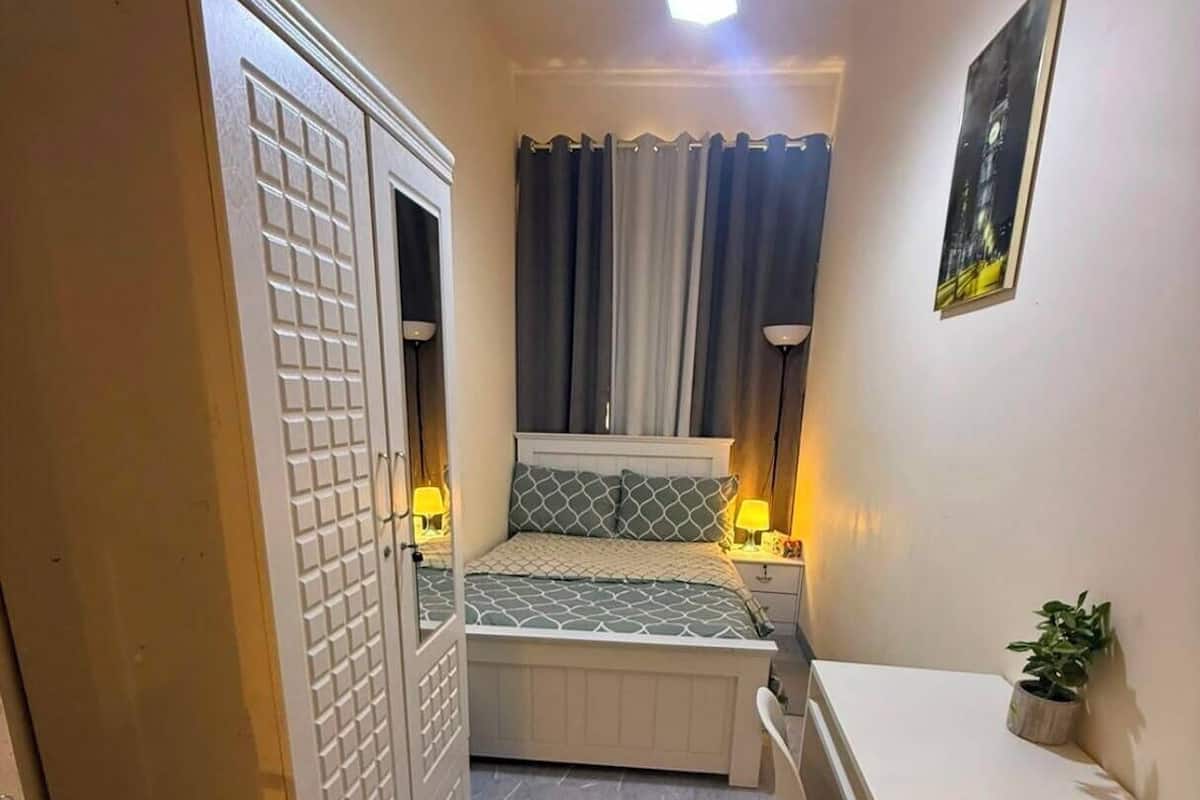 Comfort Single Room, Balcony | Down comforters, blackout drapes, iron/ironing board (on request)